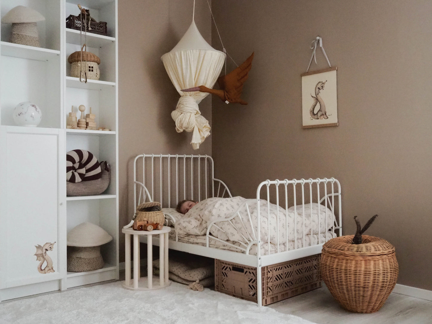 Hocker 'Luoto' Birke