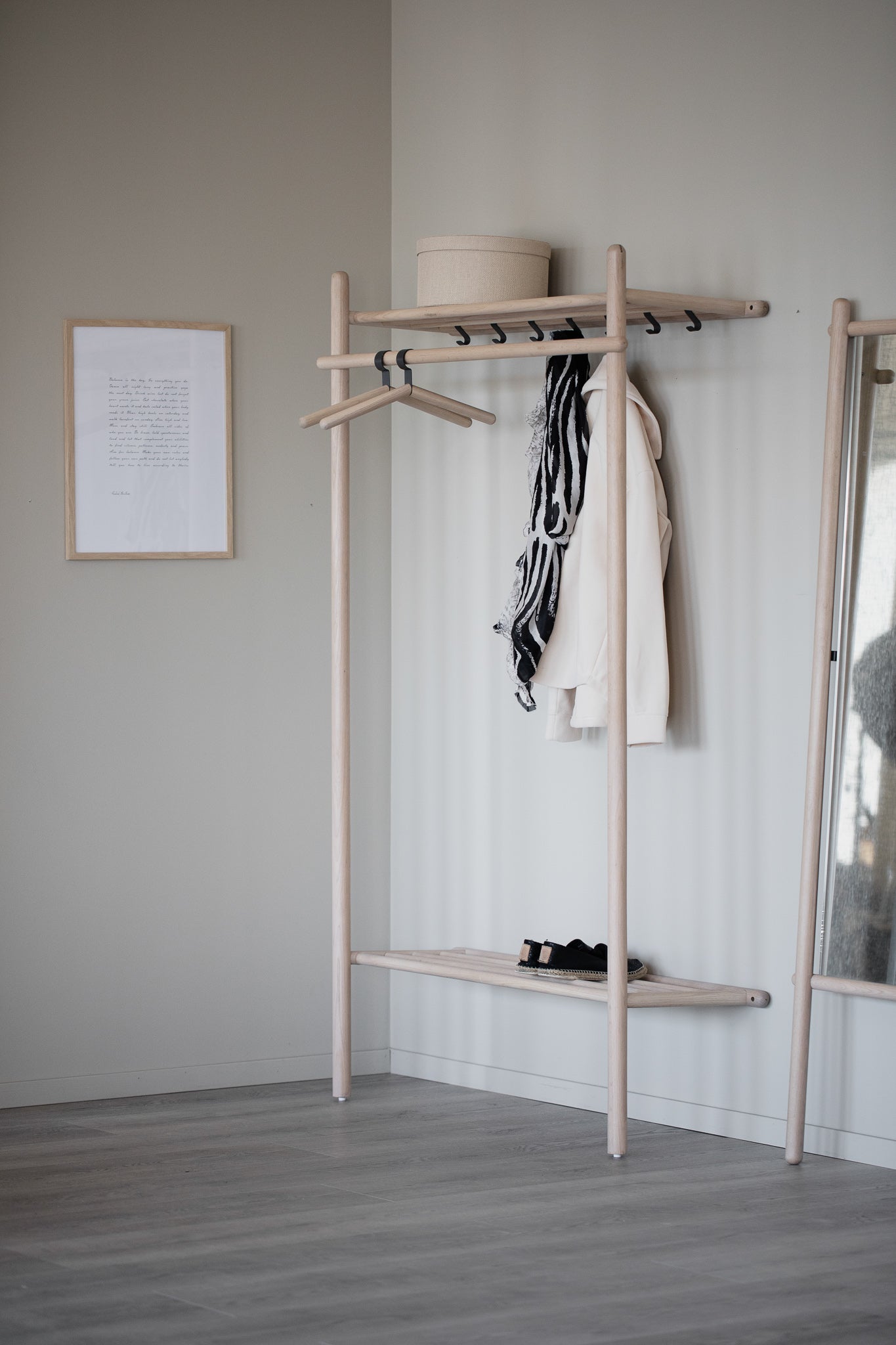 Garderobe Milford aus Eichenholz